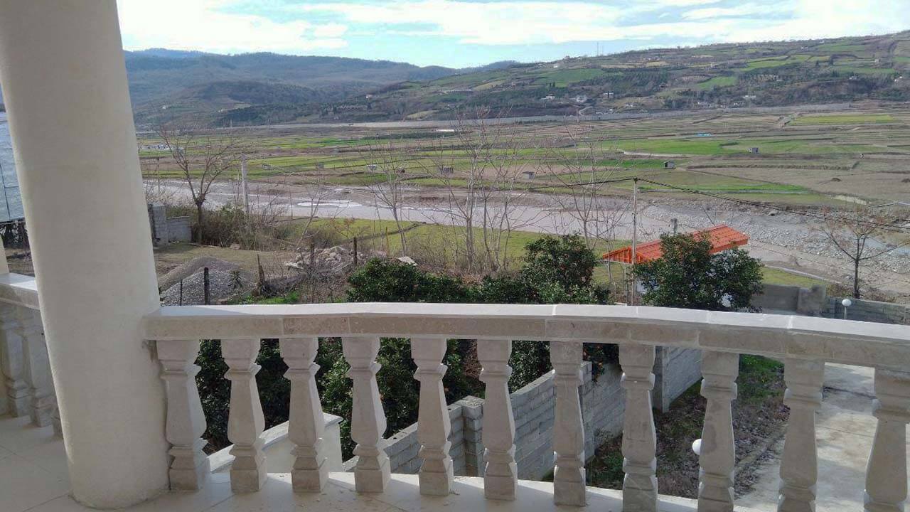 ویلا جنگلی دوخواب مشرف به رودخانه تجن