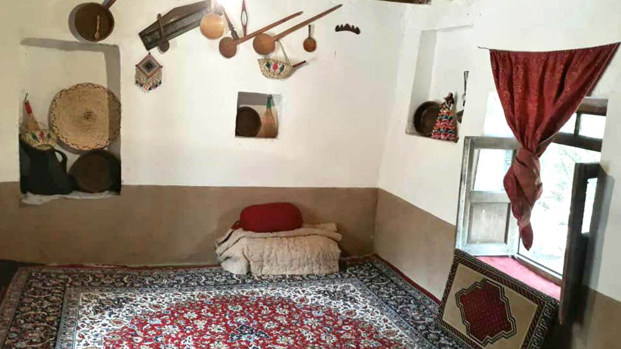 اقامتگاه سر تلار