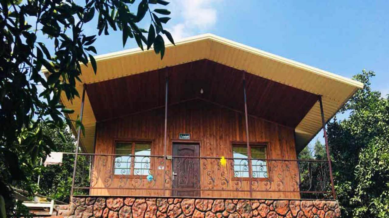 اقامتگاه چوبی باغ فلک